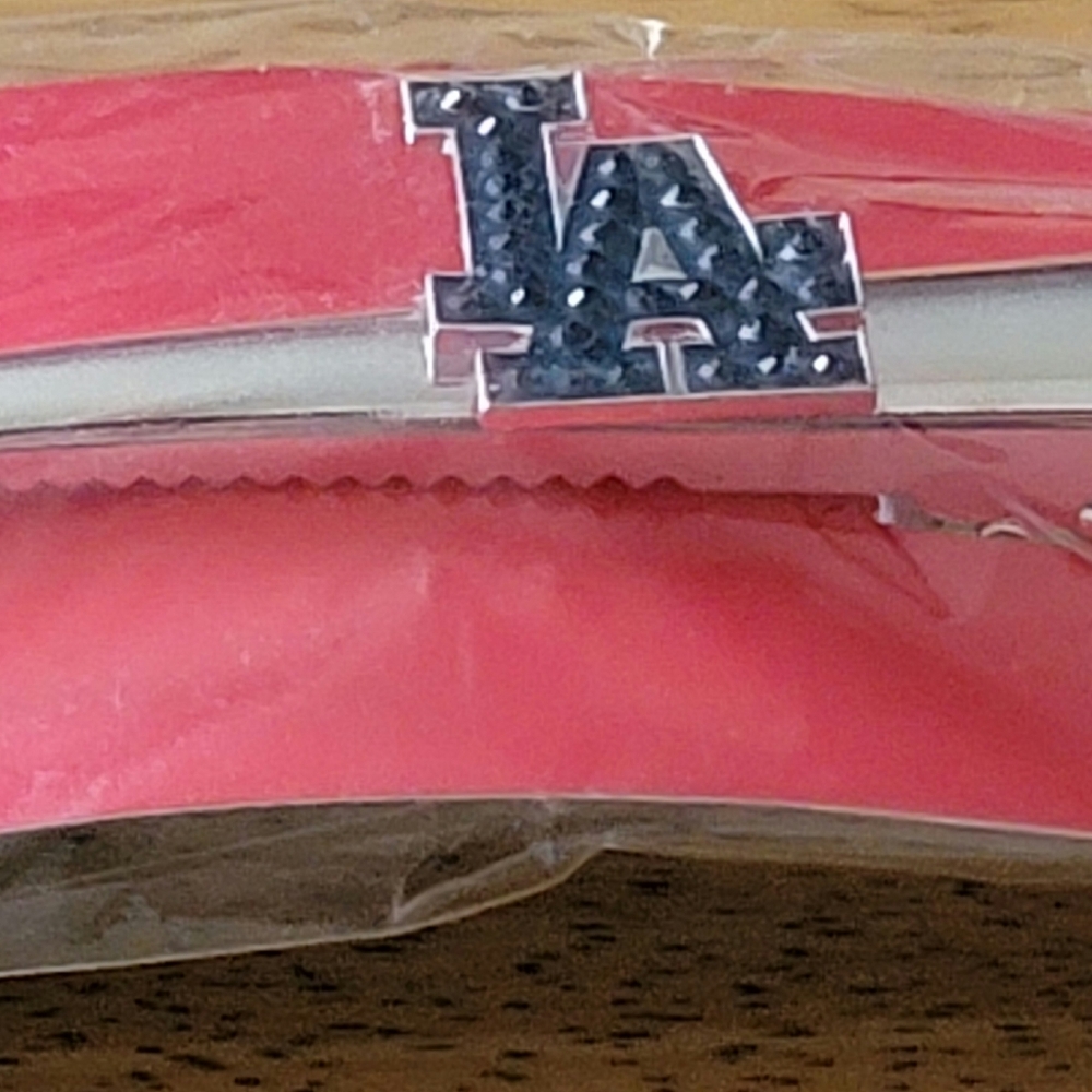 LA DODGERS HIGH QUALITY POPULAR DESIGN WOMENS HAIR SPIKE PIN